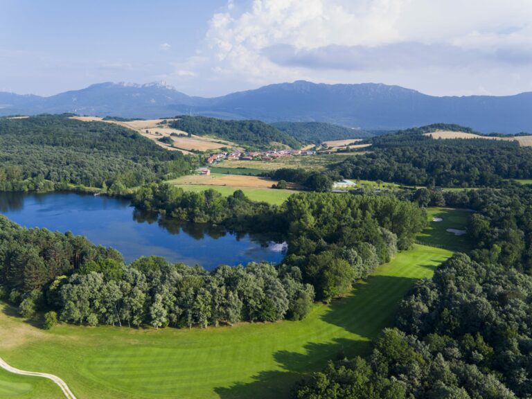 IZKI GolfH 18 DJI QUINTAS
