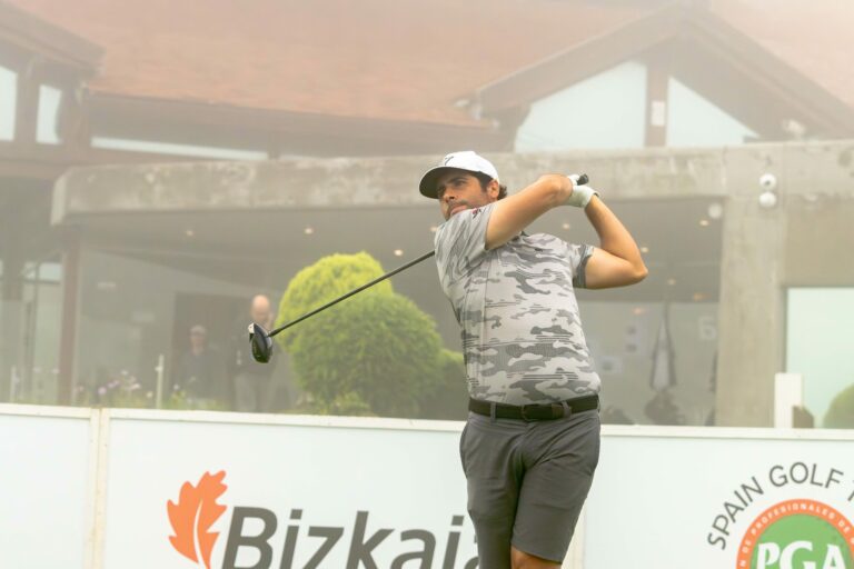 ADRIAN OTAEGUI EN MEAZTEGI
