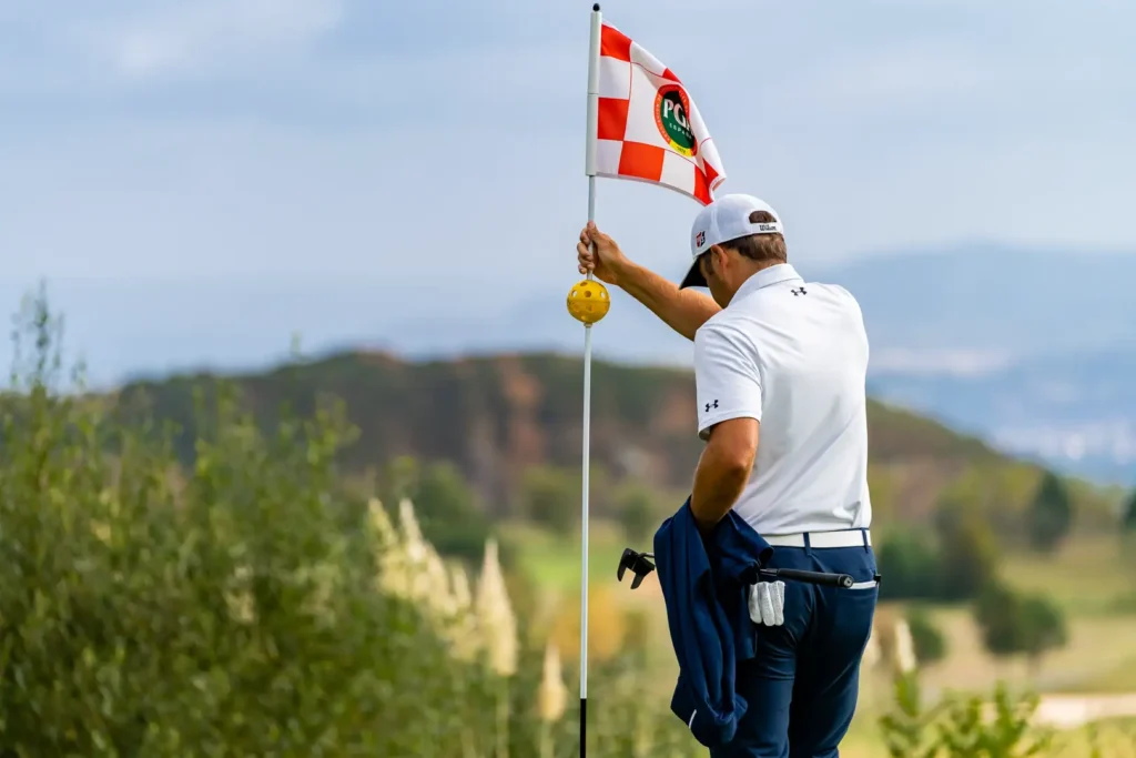 PGASpain - Asociación de Profesionales de Golf de España . Golf en España 2