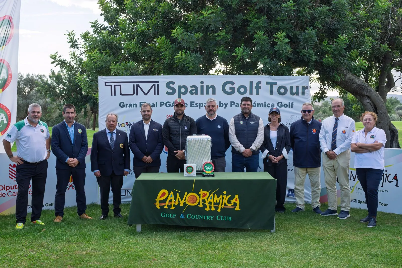 Antonio Hortal conquista Panorámica y se lleva la Gran Final y la Orden de Mérito del II TUMI Spain Golf Tour 2025