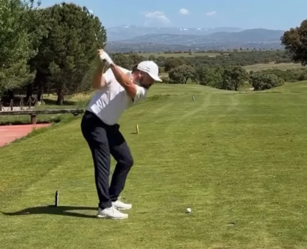 Liam Murray vuela en La Dehesa y lidera el Campeonato de Madrid de la PGA de España