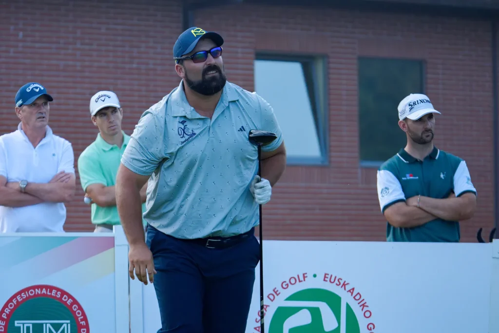 Mario Galiano a un paso de revalidar título en Meaztegi 2